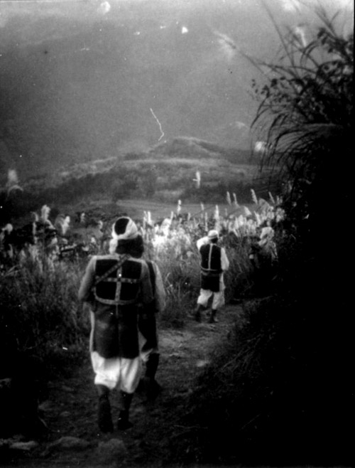 紀錄片70多年前的紀錄片巴斯達隘（矮靈祭）一景。