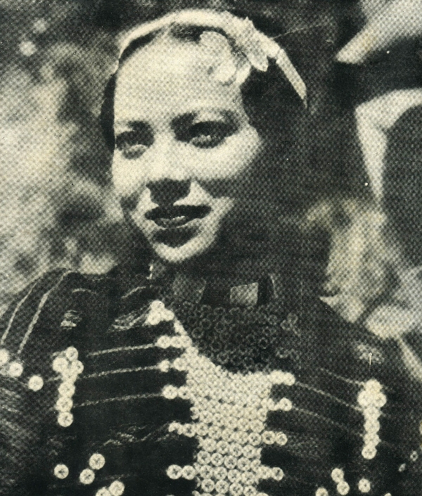 電影《沙韻之鐘》（1943）劇照（女主角李香蘭，飾演沙韻）。（提供／智慧藏資料室）